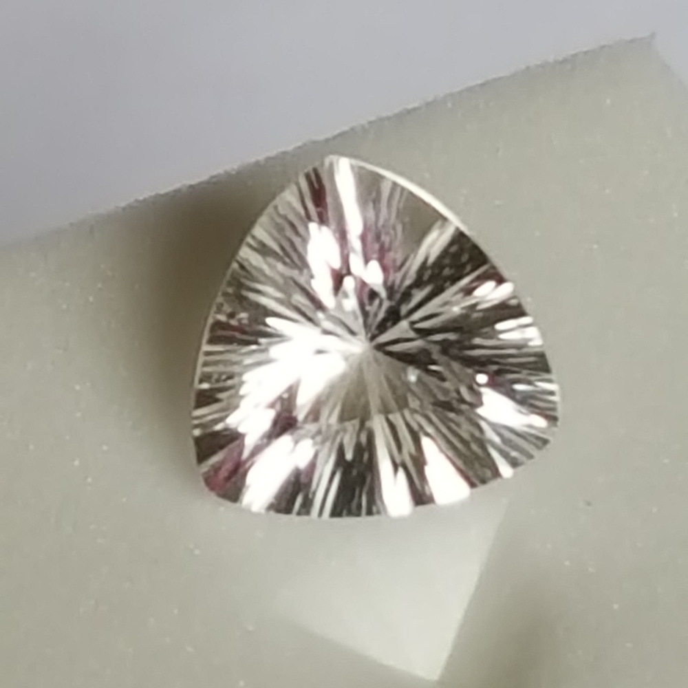 Petalite tr 1.80 ct